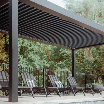 Masciulli Residence - Northville, MI: StruXure Louvered Pergola