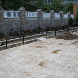r003 Custom offset railings in wading pool - Home Fencing And Gates