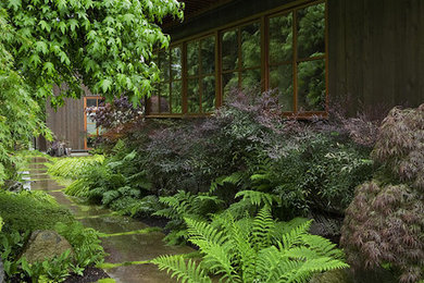 Photo of a modern landscaping in Seattle.