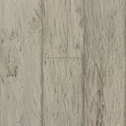 AquaSeal 72  12mm San Dimas Oak Laminate Flooring - Flooring