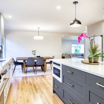 Crisp & Clean Northeast Seattle Kitchen + Bump Out