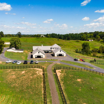 Equestrian Facility Brings Together Form and Function in Middleburg, Virginia