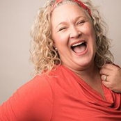 Kristen Watts's photo