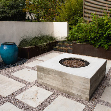Rosedale Modern Courtyard