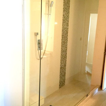 90 Degree Frameless Glass Shower Doors