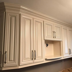 CREAM GLAZE MAPLE KITCHEN - Kitchen Cabinetry