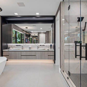 Boynton Beach Bachelor Pad
