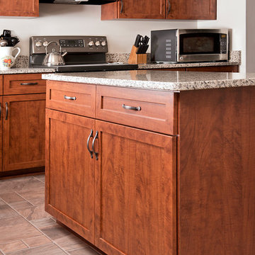 Vibrant Laminate Kitchen from Centreville, VA