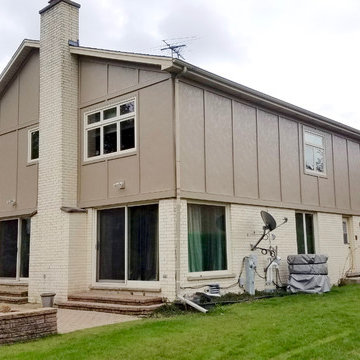 Contemporary Home, Glenview, IL Khaki Brown Siding Exterior