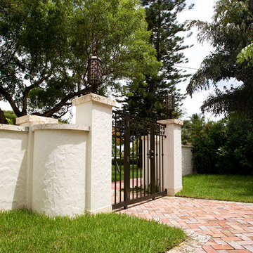 Beach House - Miami Beach, FL