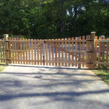 Arbors, Gates & Pergolas