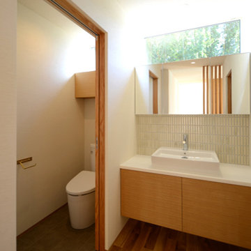 石巻平野町の家（豊橋市）洗面スペース+トイレ