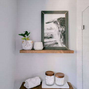 Count Kristopher Dr. Guest Bathroom