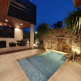 他の地域のモダンスタイルのおしゃれな庭 (天然石敷き) の写真