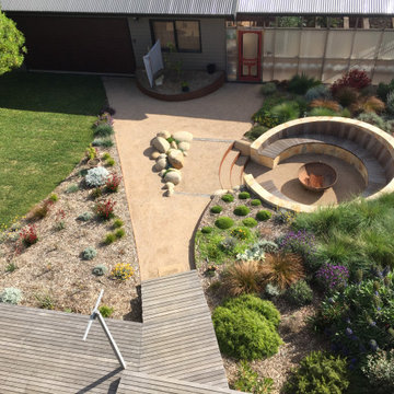 Sunken Fire Pit & Outdoor Entertaining Area