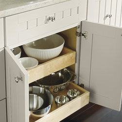 Organizing Features: Roll Tray - Pantry And Cabinet Organizers