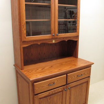 Hallmark Karnes Hutch