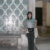 Tomoko Abes foto