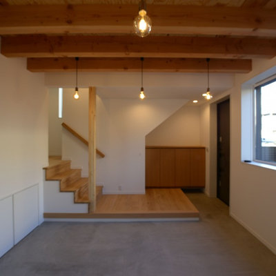 Modern Entry by Masatoyo Ogasawara Architects, Ltd. / 小笠原正豊建築設計事務所