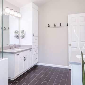 Traditional White Bathroom