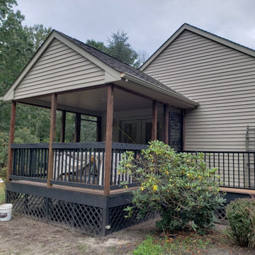 Screened-in back porch