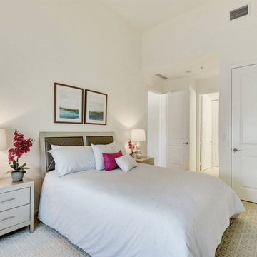 Down Town West Palm Beach Condo  - Just Listed!