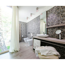 Container House bathroom