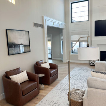 The Via Serbelloni New Build: The Modern Organic Main Floor