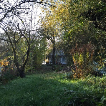 Für Gartenliebhaber! Charmantes kleines Haus mit Fachwerkhaus als Atelier