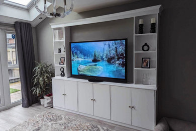 This is an example of a modern living room in Cheshire.