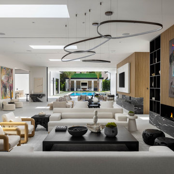Petit / Encino