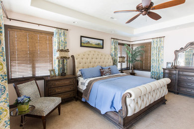 Bedroom - bedroom idea in Other