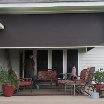 Motorized patio shades