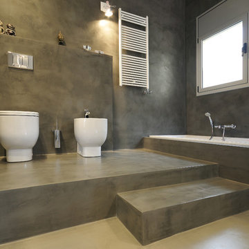Topcret Microcement applied on Walls and Bathroom Floor