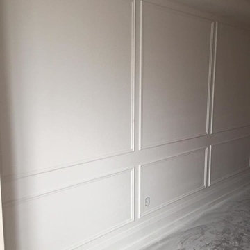 wainscoting and applied moulding