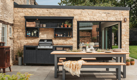 17 Outdoor Kitchen Setups to Fire Your Imagination