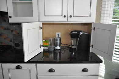 Kitchen - kitchen idea in Other