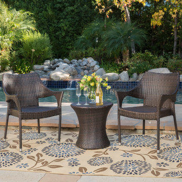 Beautiful and Compact Chat Set