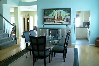 Trendy dining room photo in Los Angeles