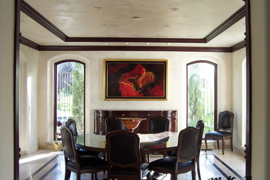 Inspiration for an eclectic dining room remodel in Tampa