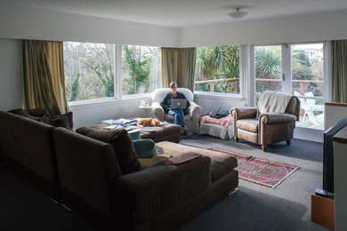 This is an example of a transitional home design in Napier-Hastings.