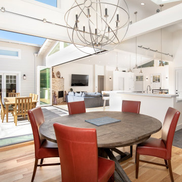 Walls Disappear Creating an Indoor/Outdoor Lifestyle with Zero Corner Bifolds