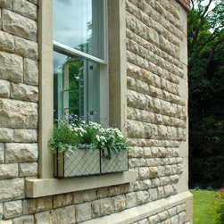 Window Boxes - Outdoor Plant Pots & Planters