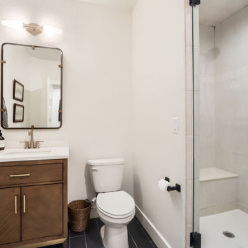 Baxter Farm Lane | Lower Level Entertainment & Guest Suite