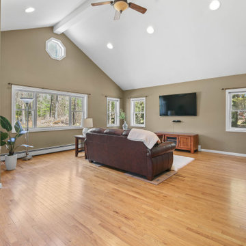 877 Chestnut Hill Road, Glastonbury, CT 06073