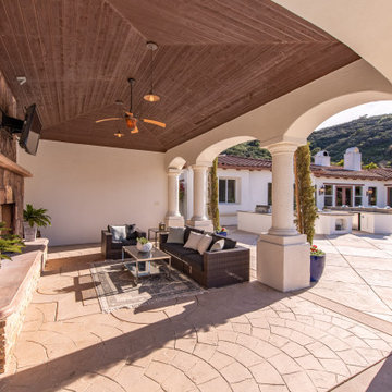 Luxurious Hacienda Estate