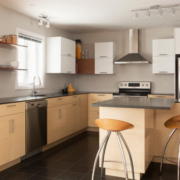 Ultra thin countertops