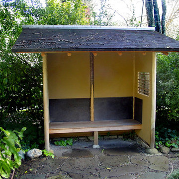 Sheltered Bench (machiai)