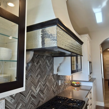 West Evans Place - Transitional Kitchen