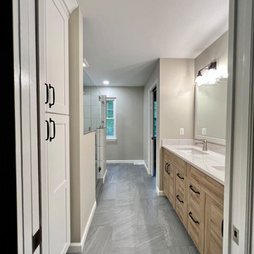Modern Master Bath & Closet